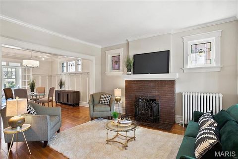 Tiny photo for 10 Lawn Place, St Louis, MO 63110 (MLS # 26004067)