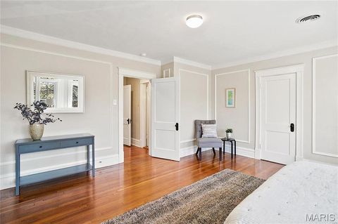 Tiny photo for 10 Lawn Place, St Louis, MO 63110 (MLS # 26004067)