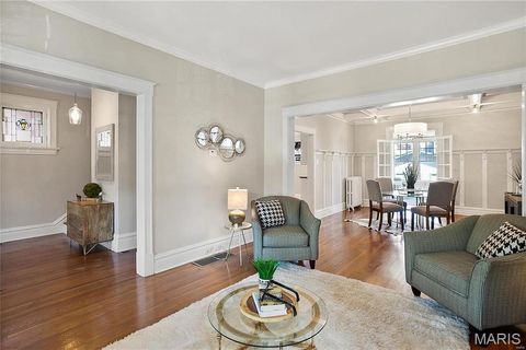 Tiny photo for 10 Lawn Place, St Louis, MO 63110 (MLS # 26004067)