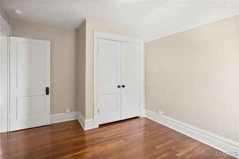 Tiny photo for 10 Lawn Place, St Louis, MO 63110 (MLS # 26004067)