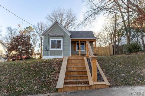 916 Nooney Poplar Bluff MO 63901