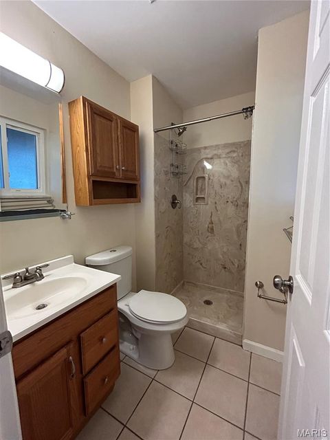 Tiny photo for 691 Walnut Point Court, Ballwin, MO 63021 (MLS # 26020697)