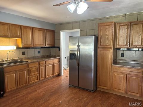 Tiny photo for 691 Walnut Point Court, Ballwin, MO 63021 (MLS # 26020697)