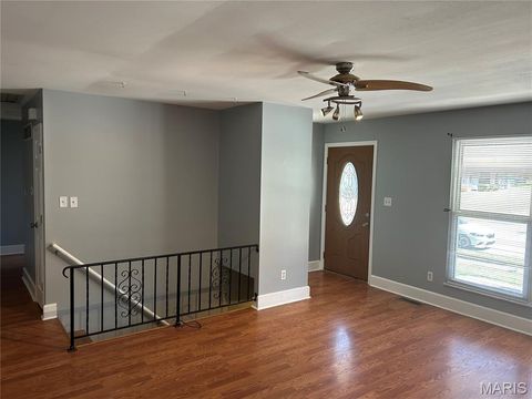 Tiny photo for 691 Walnut Point Court, Ballwin, MO 63021 (MLS # 26020697)