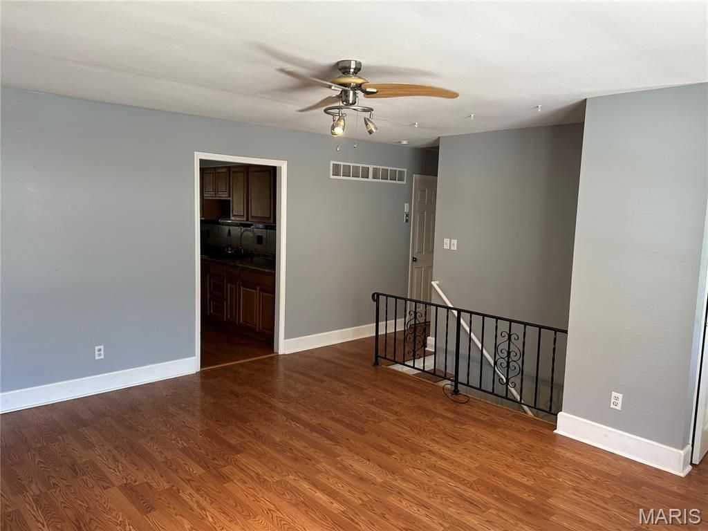 Photo of 691 Walnut Point Court, Ballwin, MO 63021 (MLS # 26020697)