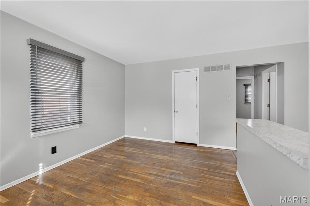 City/St Charles - Residential Lease