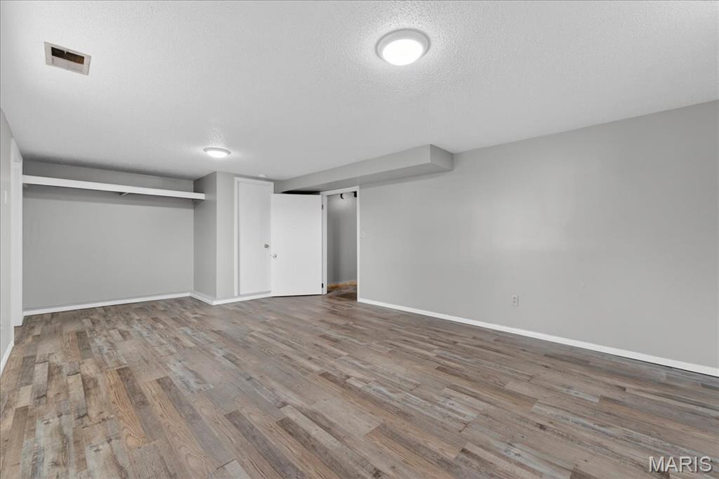 City/St Charles - Residential Lease