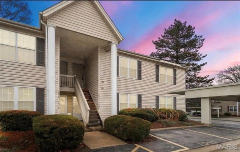 Photo of 1040 Sugar Creek Court #4, St Peters, MO 63376 (MLS # 26052028)