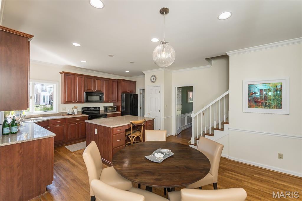 Warson Oaks - Residential