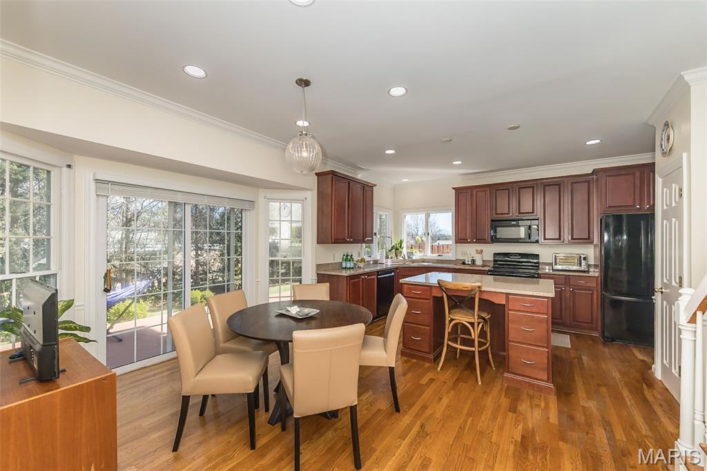 Warson Oaks - Residential