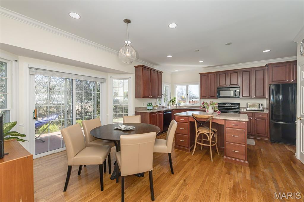 Warson Oaks - Residential