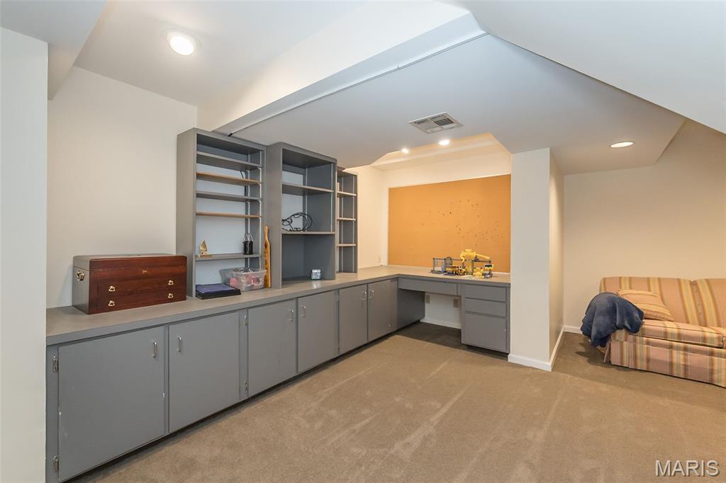 Warson Oaks - Residential