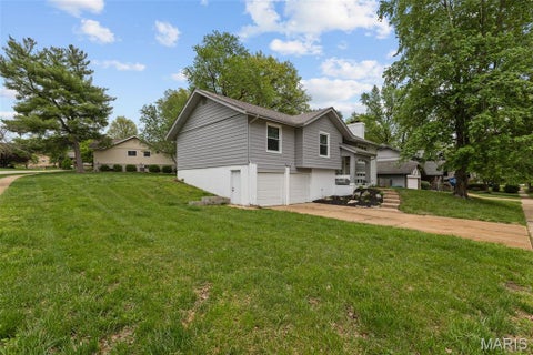 Tiny photo for 12897 Nimes Drive, St Louis, MO 63141 (MLS # 26058001)