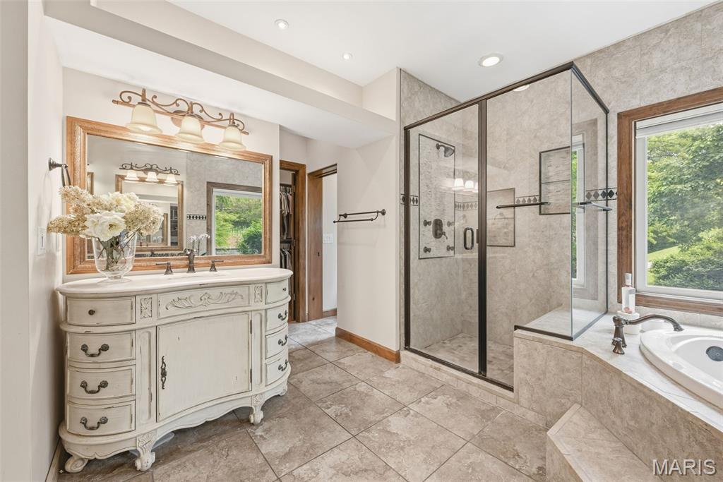 Saddle Ridge Acres - Residential