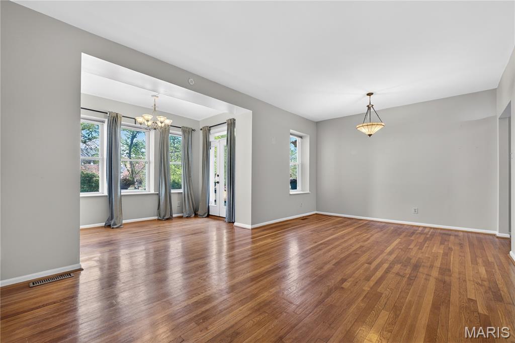 Waterman-Pershing 01 Flr - Residential