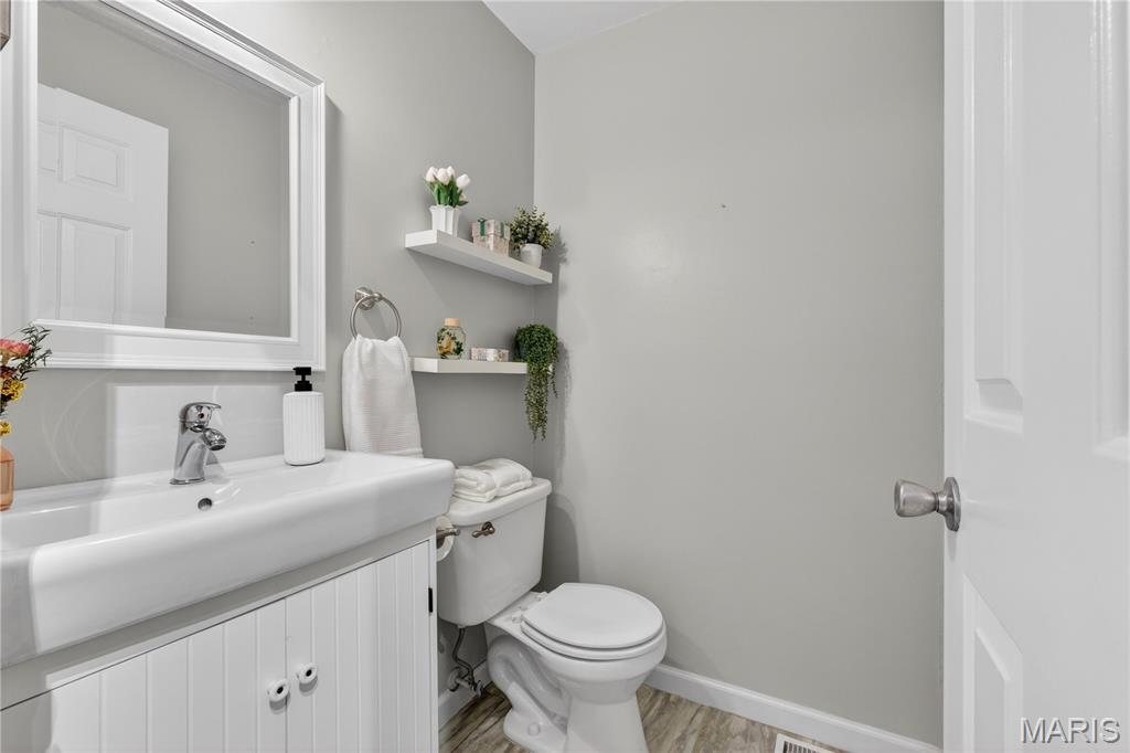 Waterman-Pershing 01 Flr - Residential