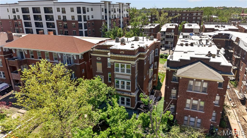 Waterman-Pershing 01 Flr - Residential