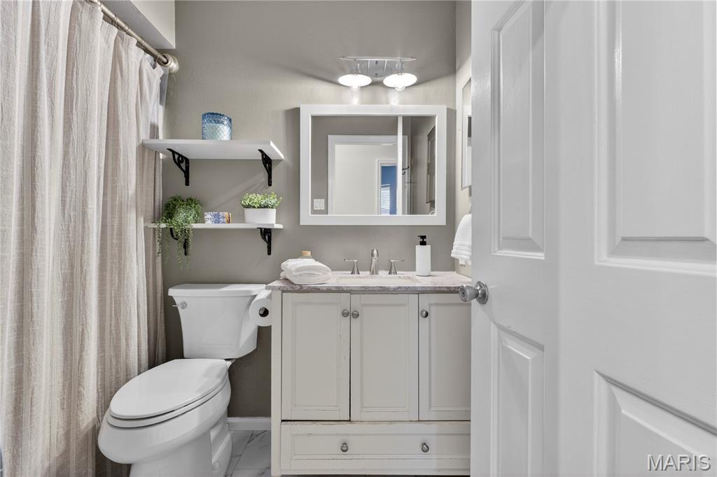 Waterman-Pershing 01 Flr - Residential