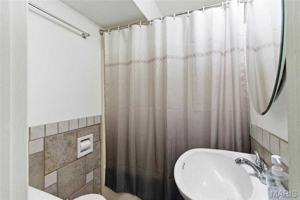 Ad Deum - Residential