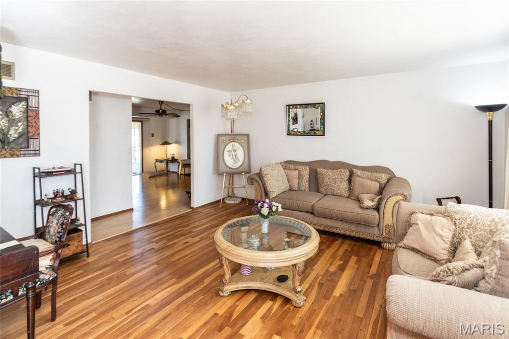 4333 Caracalla Drive