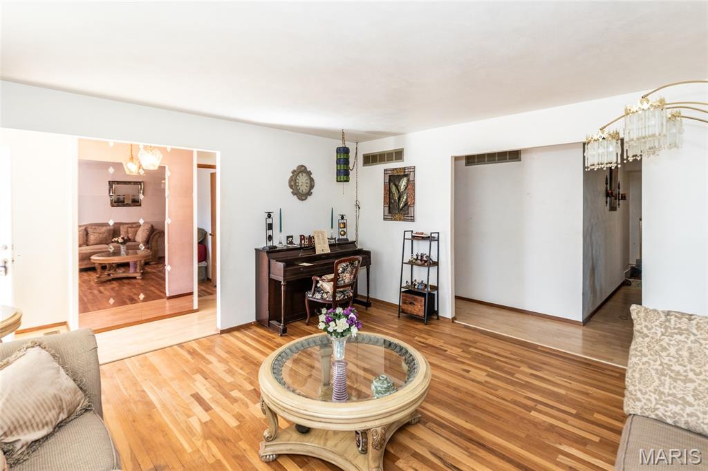 Seven Hills 3 - Residential