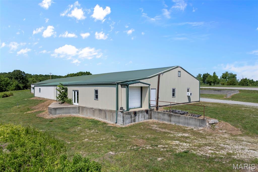 Meadow Heights - Commercial Sale