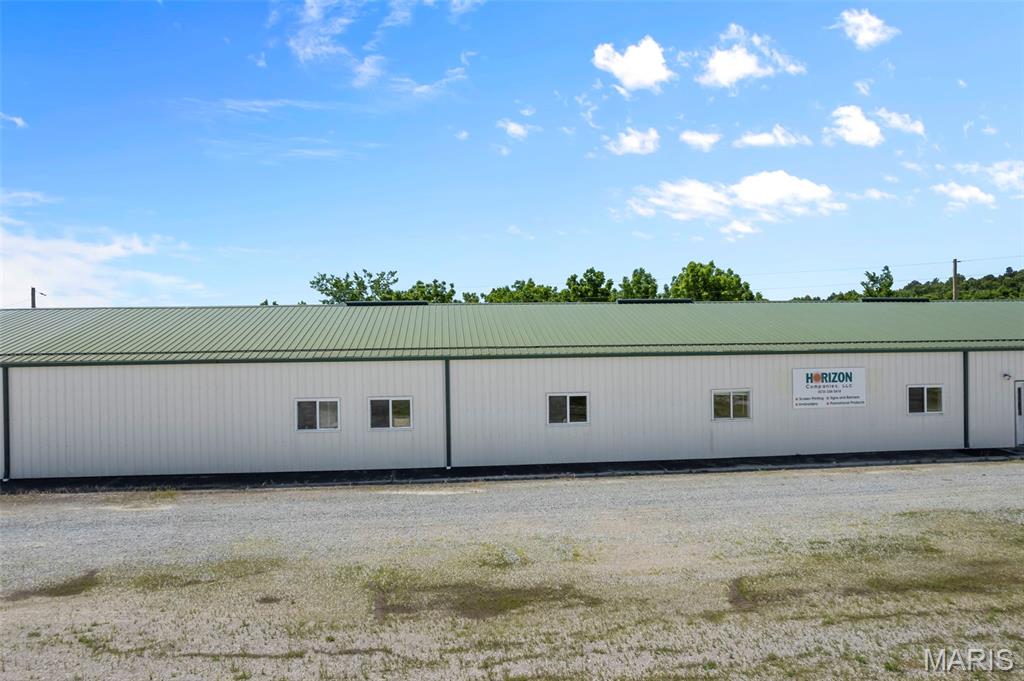 Meadow Heights - Commercial Sale