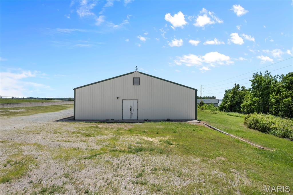 Meadow Heights - Commercial Sale