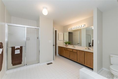 Tiny photo for 1048 King Henry Court, Creve Coeur, MO 63146 (MLS # 25078164)