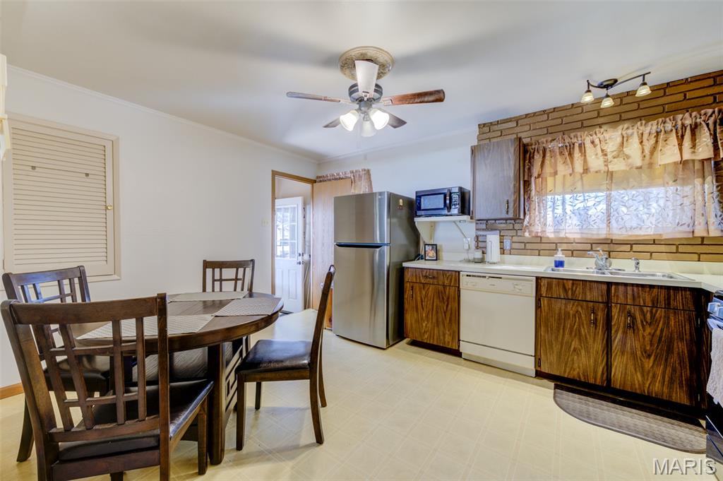 Rose Acre Park - Residential