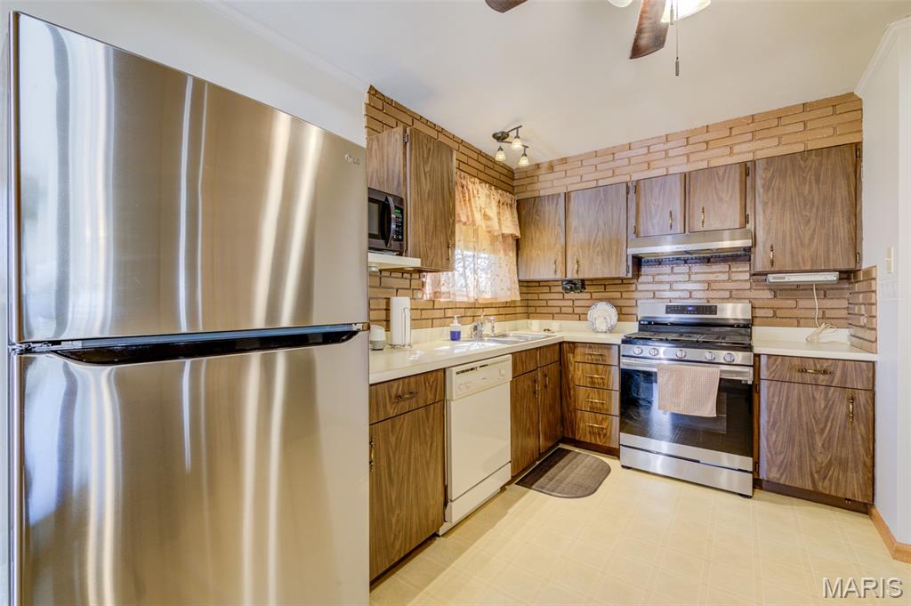 Rose Acre Park - Residential