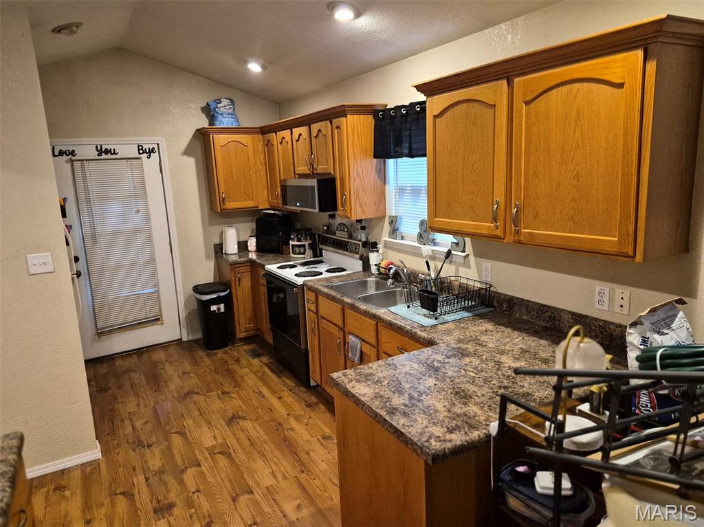 Town/Flat River - Residential