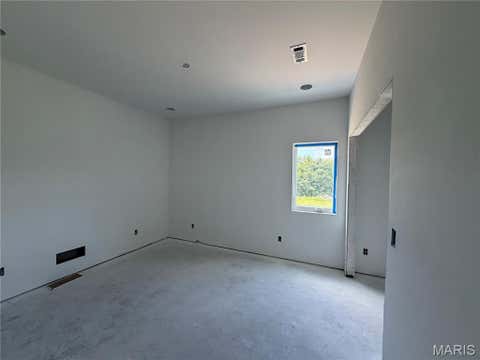 Tiny photo for 12155 Lakewood Place, New London, MO 63459 (MLS # 26045854)