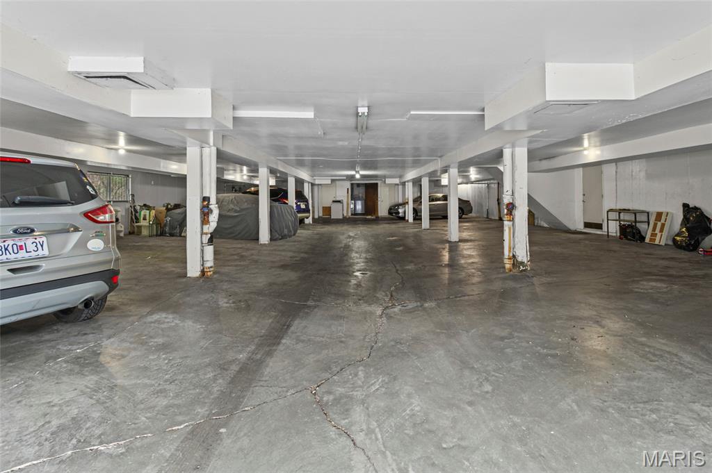 Forum West Condo Sec Two - Residential