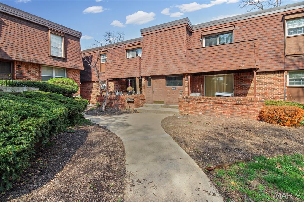 Forum West Condo Sec Two - Residential