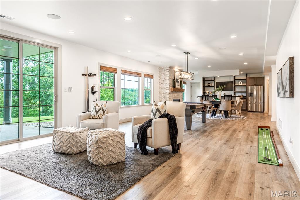 Westleigh #2 - Residential