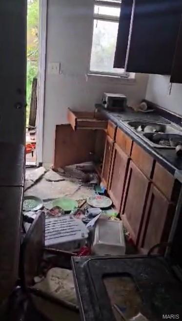 Aubert Place - Residential Income