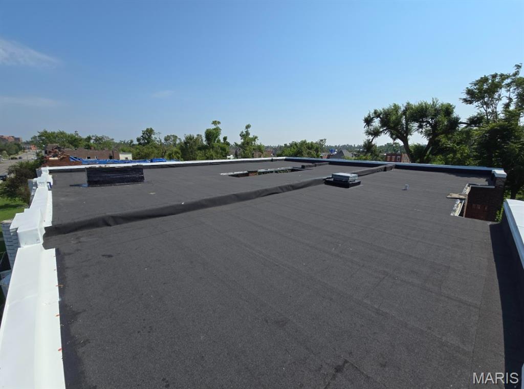 Aubert Place - Residential Income