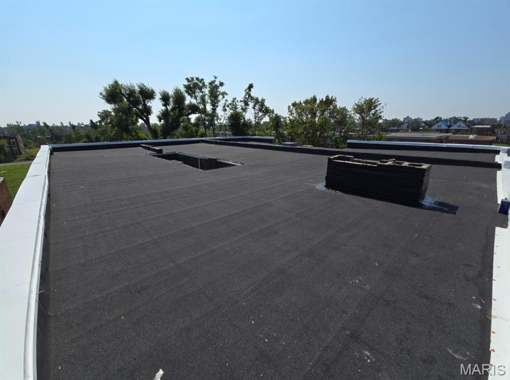 Aubert Place - Residential Income