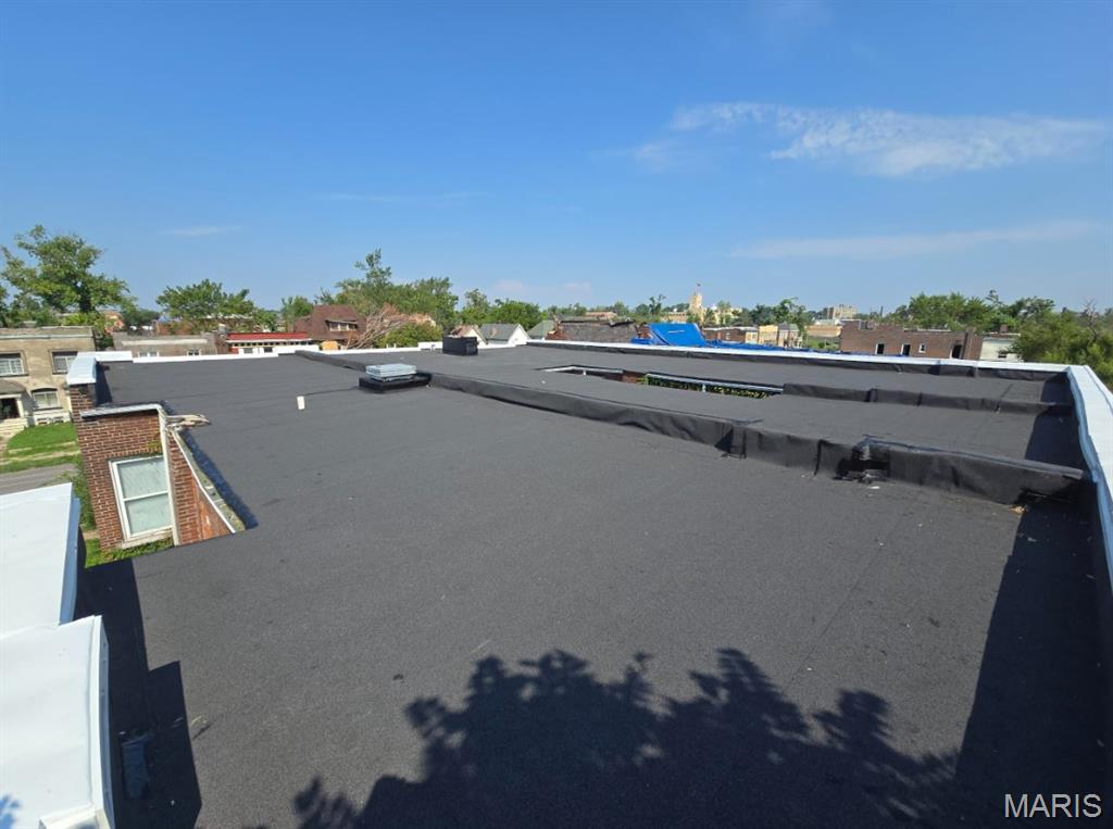 Aubert Place - Residential Income