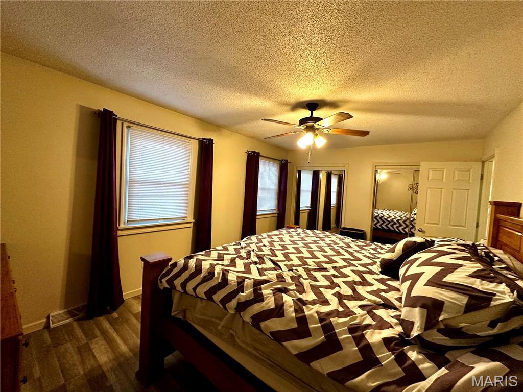 Hillcrest Manor - Residential