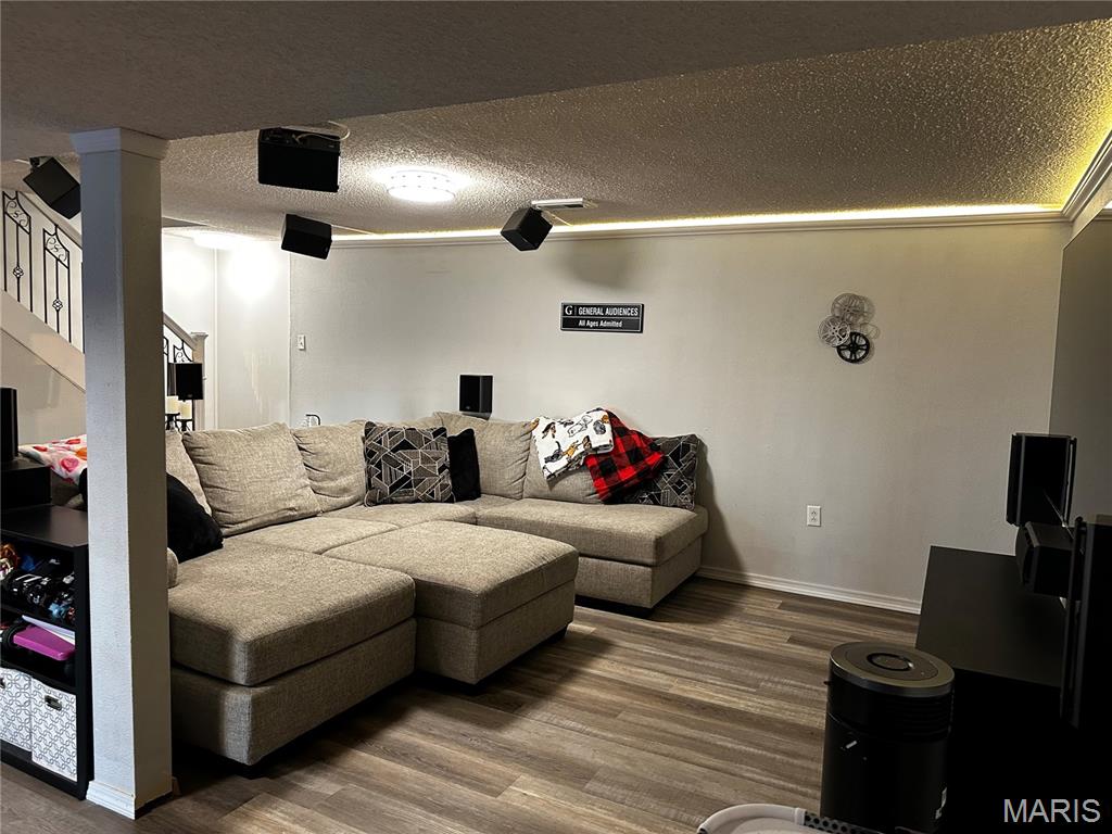 Hillcrest Manor - Residential