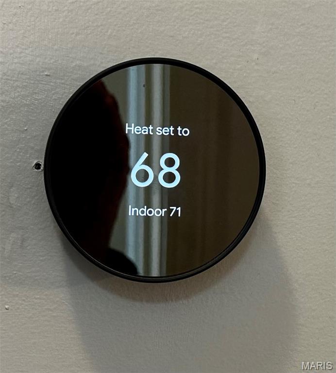 Hillcrest Manor - Residential