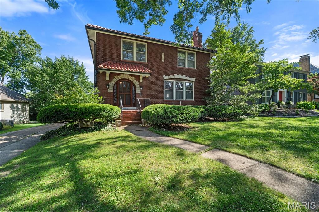 Photo of 7430 Byron Place, Clayton, MO 63105 (MLS # 26066174)