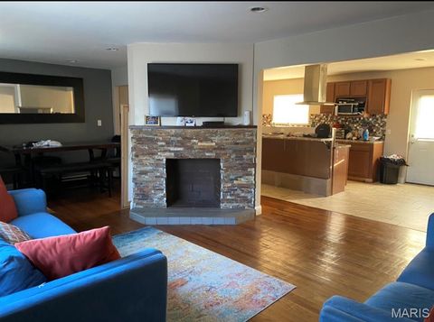 Tiny photo for 6350 Woodland Avenue, St Louis, MO 63120 (MLS # 26030849)