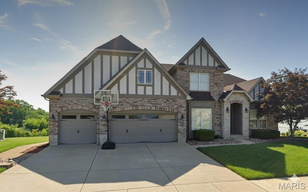 Photo of 24 Towerbridge Place, St Charles, MO 63303 (MLS # 25069889)