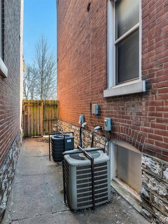 City Commons Add - Residential Income