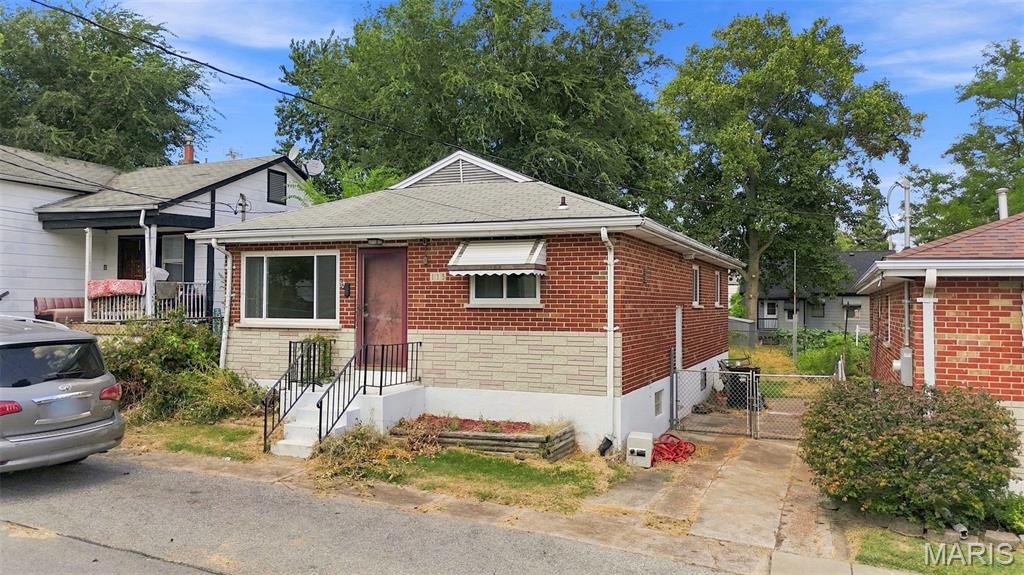 113 E Cartwright Avenue