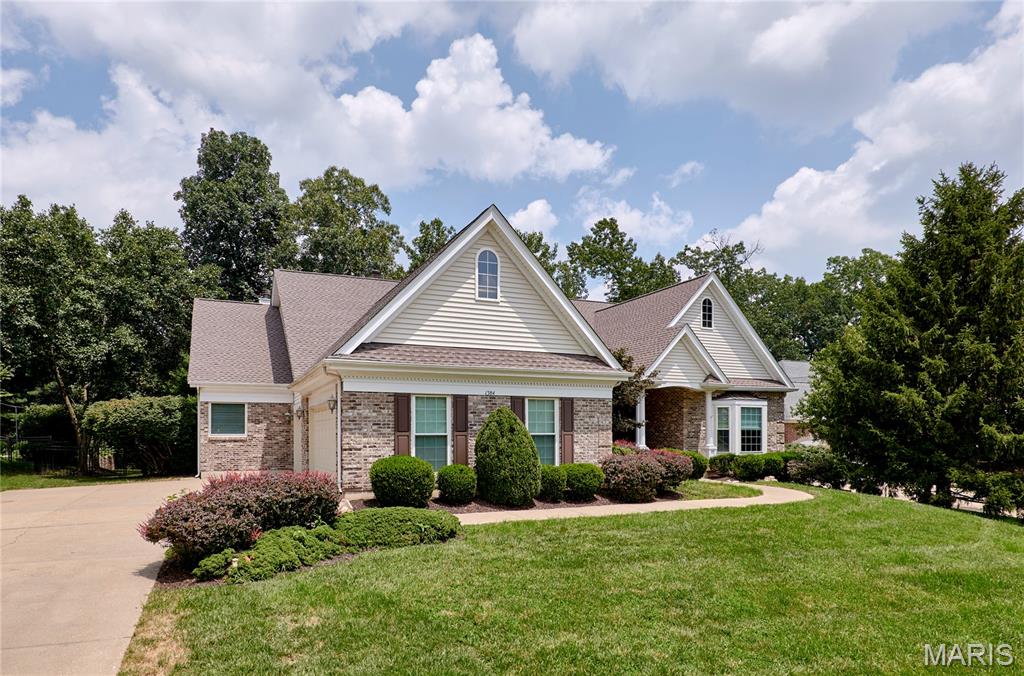 1384 Mallet Hill