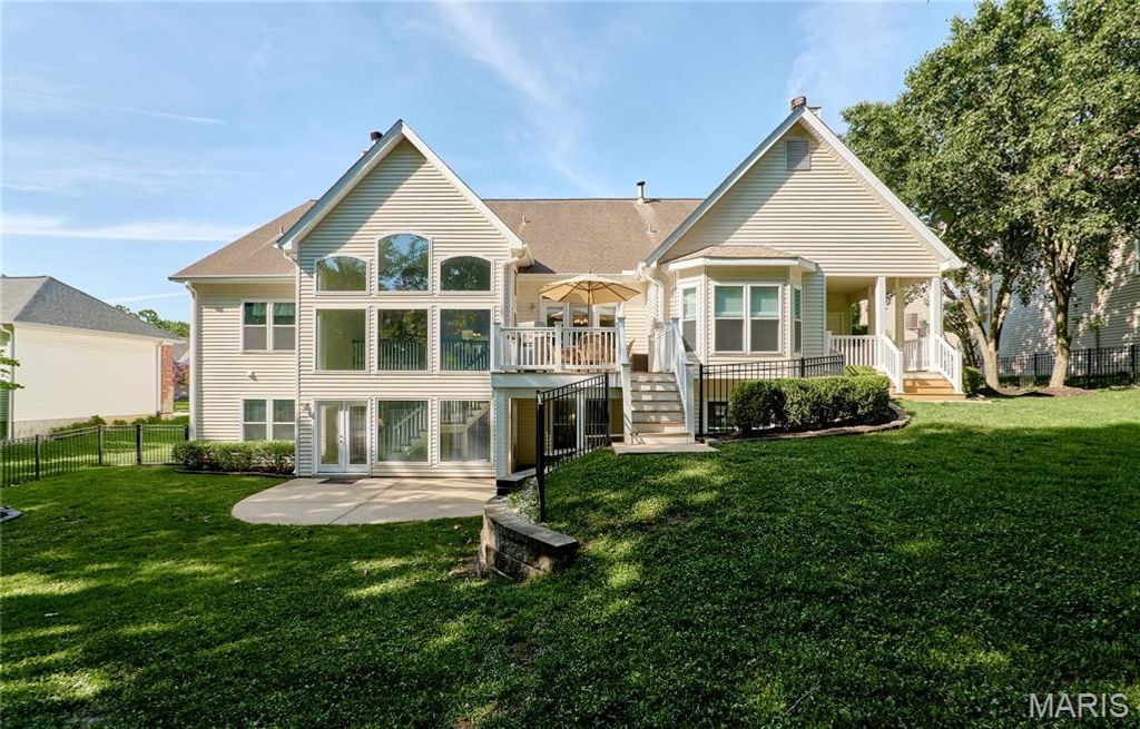 Photo of 1384 Mallet Hill, Ellisville, MO 63021 (MLS # 26037074)